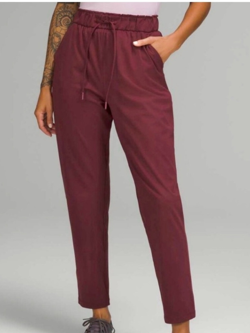 Lululemon Pants Size 4